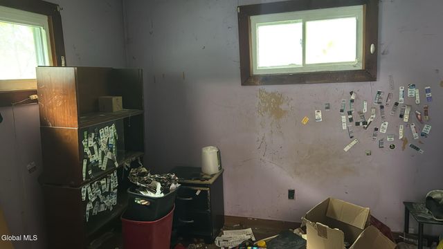 28 Kellogg Avenue, Schenectady, NY 12304