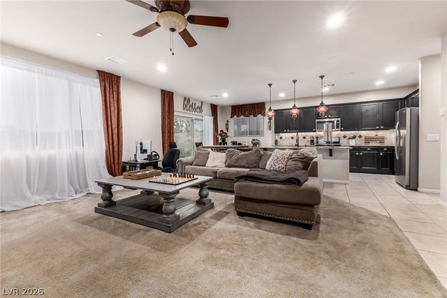 1160 Strada Cristallo, Henderson, NV 89011