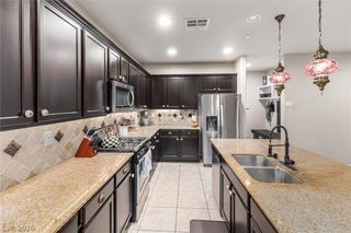 1160 Strada Cristallo, Henderson, NV 89011