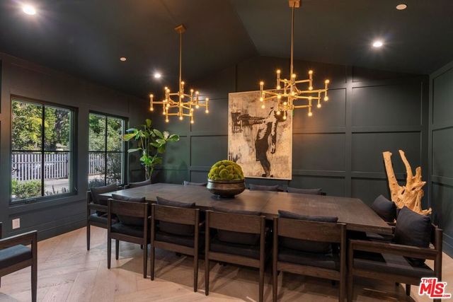4417 Gentry Avenue, Valley Village, CA 91607