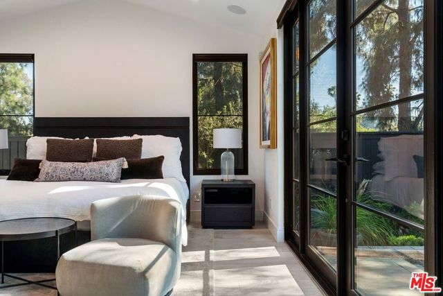 4417 Gentry Avenue, Valley Village, CA 91607