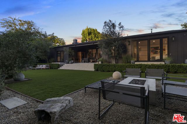 4417 Gentry Avenue, Valley Village, CA 91607