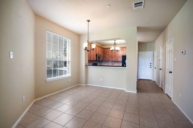 9201 Brodie LN 2903, Austin, TX 78748