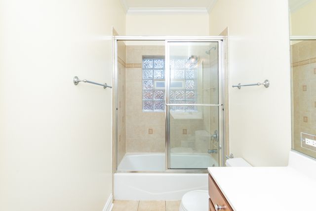 4145 N MILWAUKEE Avenue 2, Chicago, IL 60641