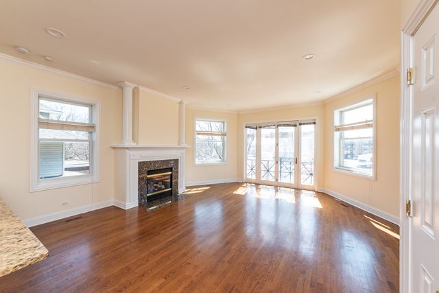 4145 N MILWAUKEE Avenue 2, Chicago, IL 60641