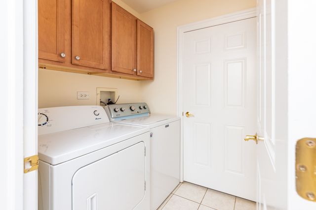4145 N MILWAUKEE Avenue 2, Chicago, IL 60641