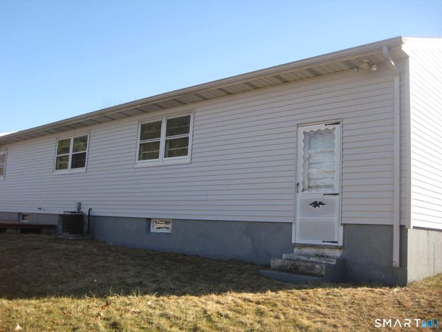 63 Cynthia Drive, West Haven, CT 06516