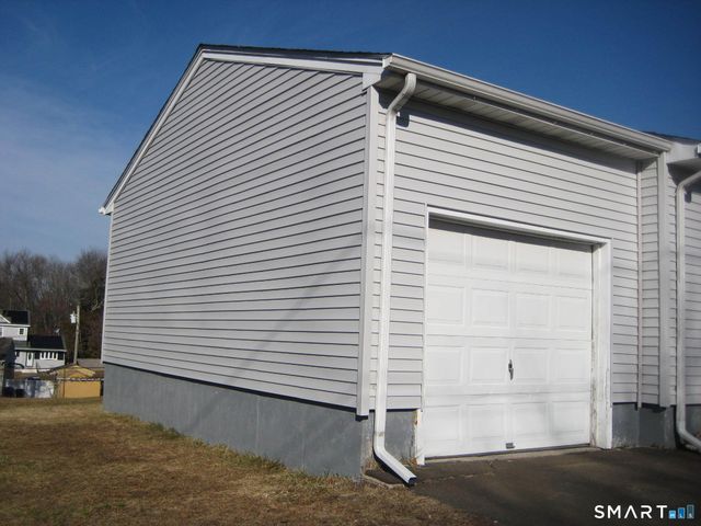 63 Cynthia Drive, West Haven, CT 06516