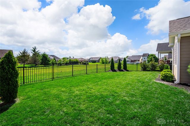 960 Rosenthal Drive, Tipp City, OH 45373