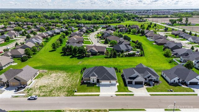 960 Rosenthal Drive, Tipp City, OH 45373