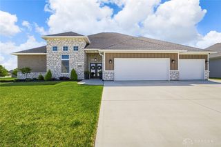 960 Rosenthal Drive, Tipp City, OH 45373