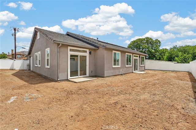 1185 Orange Avenue, Beaumont, CA 92223