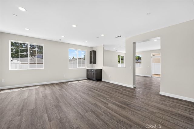 1185 Orange Avenue, Beaumont, CA 92223