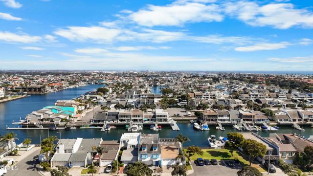 4451 Gateshead Bay, Oxnard, CA 93035
