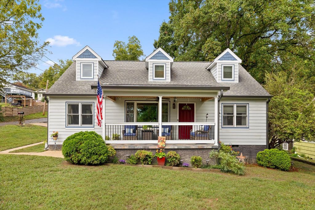 301 Hemphill Avenue, Chattanooga, TN 37411