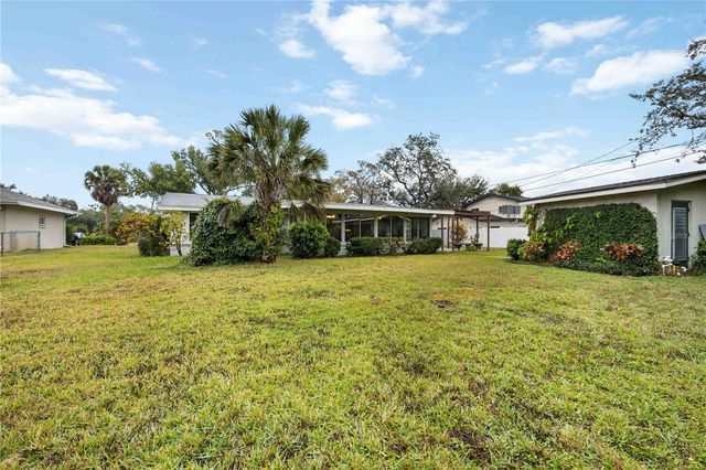 7332 BROUGHTON STREET, Sarasota, FL 34243