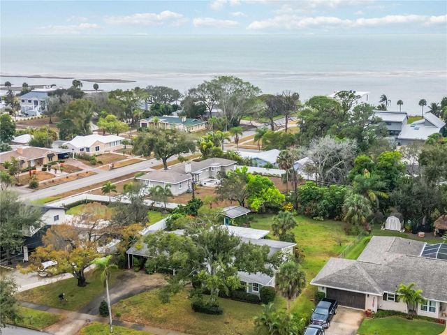 7332 BROUGHTON STREET, Sarasota, FL 34243