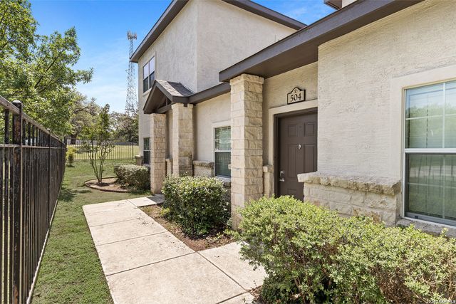 1000 DIAMOND DR, Boerne, TX 78006