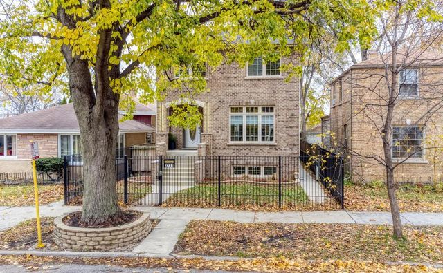 3231 N OCTAVIA Avenue, Chicago, IL 60634