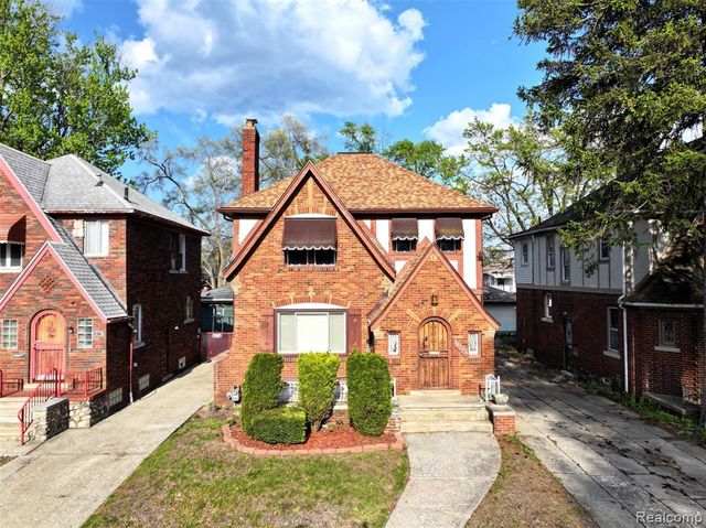 19174 Woodingham Drive, Detroit, MI 48221