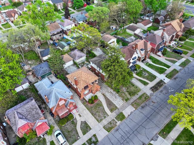 19174 Woodingham Drive, Detroit, MI 48221