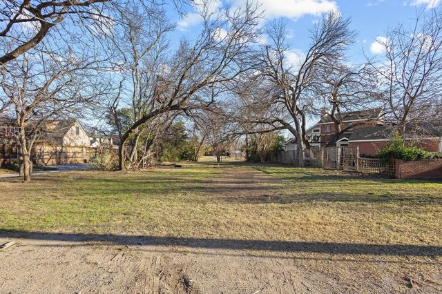 8058 Eagle Trail, Dallas, TX 75238