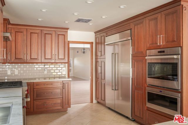 17309 Avenida De La Herradura, Los Angeles, CA 90272