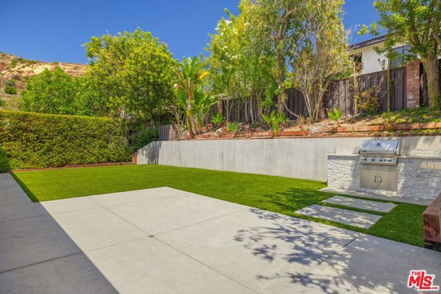 17309 Avenida De La Herradura, Los Angeles, CA 90272