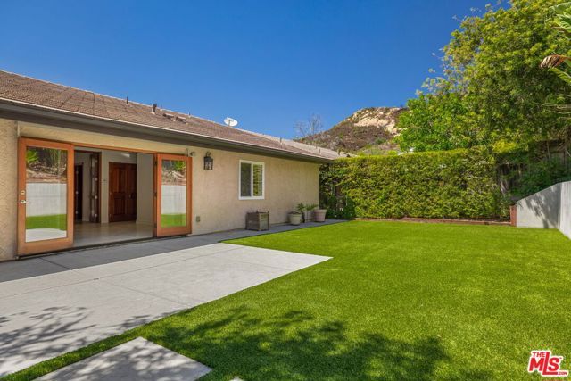 17309 Avenida De La Herradura, Los Angeles, CA 90272