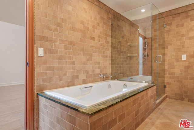 17309 Avenida De La Herradura, Los Angeles, CA 90272