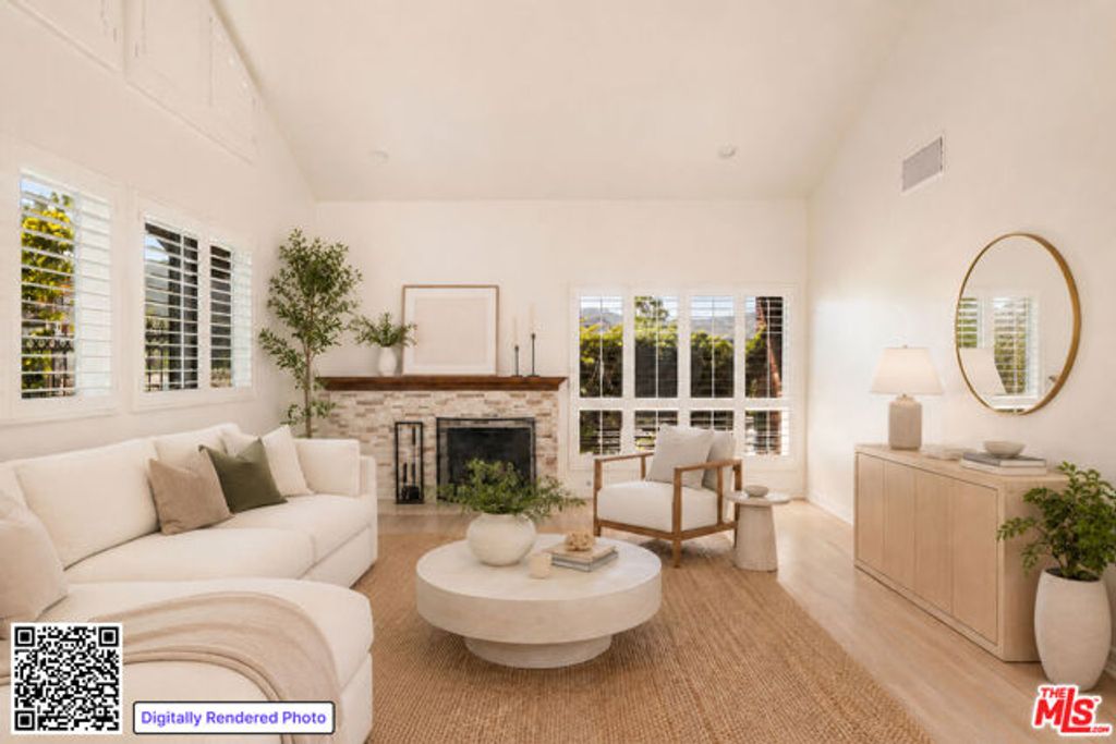 17309 Avenida De La Herradura, Los Angeles, CA 90272