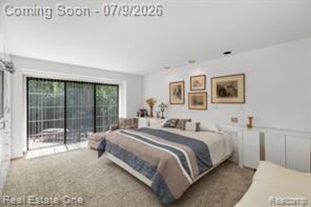 6273 Celeste Road, West Bloomfield, MI 48322