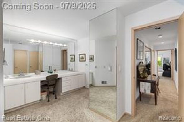 6273 Celeste Road, West Bloomfield, MI 48322