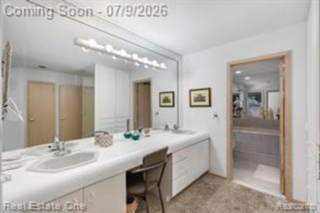 6273 Celeste Road, West Bloomfield, MI 48322