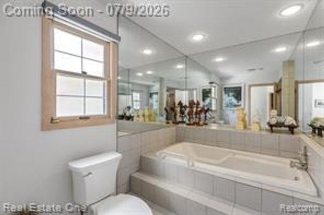 6273 Celeste Road, West Bloomfield, MI 48322
