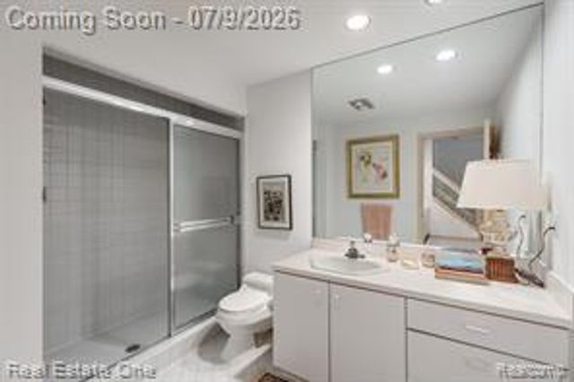 6273 Celeste Road, West Bloomfield, MI 48322