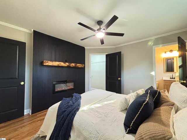 7 Hardale Lane, Greenville, SC 29607