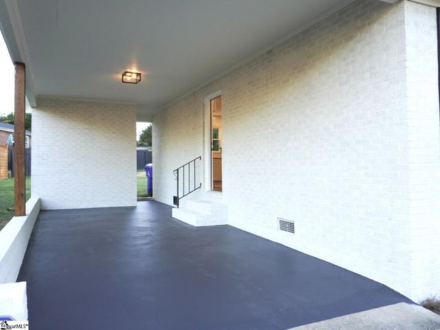 7 Hardale Lane, Greenville, SC 29607