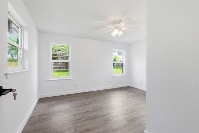 1426 Lakeshore Boulevard, Oak Point, TX 75068
