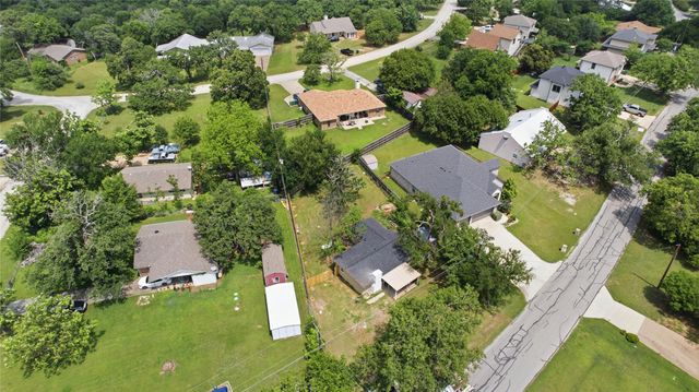 1426 Lakeshore Boulevard, Oak Point, TX 75068