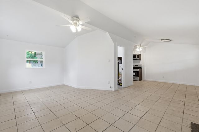 1426 Lakeshore Boulevard, Oak Point, TX 75068