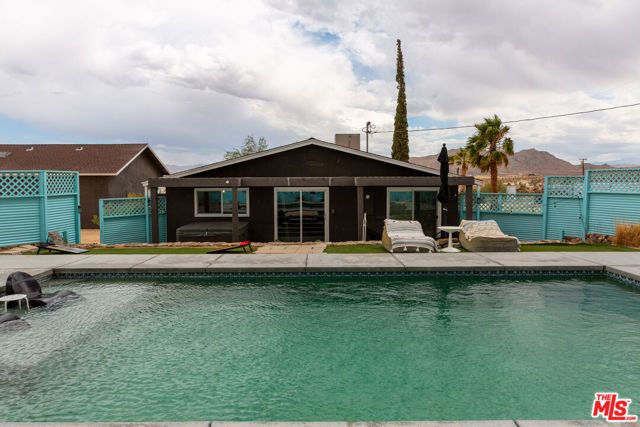 2651 Foxy Flats Road, Joshua Tree, CA 92252