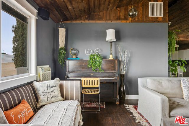 2651 Foxy Flats Road, Joshua Tree, CA 92252
