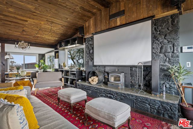 2651 Foxy Flats Road, Joshua Tree, CA 92252