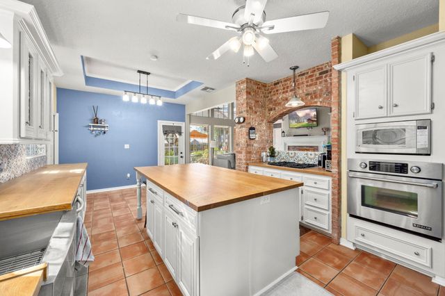 15415 Kenny Drive, Tomball, TX 77377