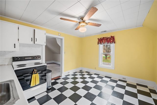 421 Meigs Avenue, Grand River, OH 44045