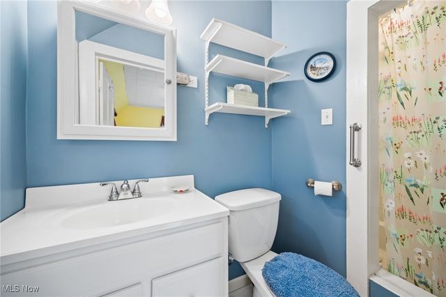 421 Meigs Avenue, Grand River, OH 44045