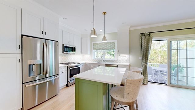 68 Prospect St 16, Peabody, MA 01960