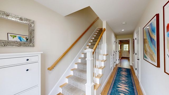 68 Prospect St 16, Peabody, MA 01960