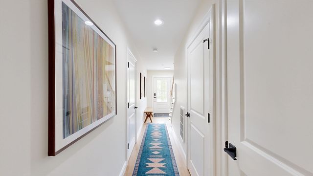 68 Prospect St 16, Peabody, MA 01960